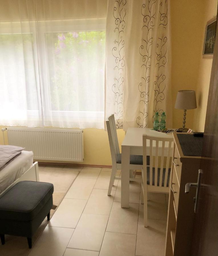 Ferienwohnung Appartement In Rheinbrohl المظهر الخارجي الصورة