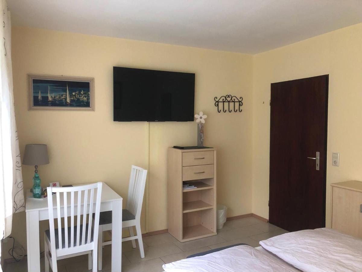 Ferienwohnung Appartement In Rheinbrohl المظهر الخارجي الصورة
